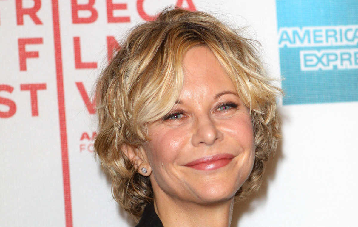 Meg Ryan Is 'Unrecognizable' Now, Or In Other Words, She Looks Her Age ...