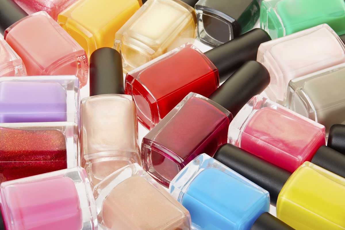 12 Brilliant Nail Hacks For Gorgeous Diy Manicures Photos Cafemom Com