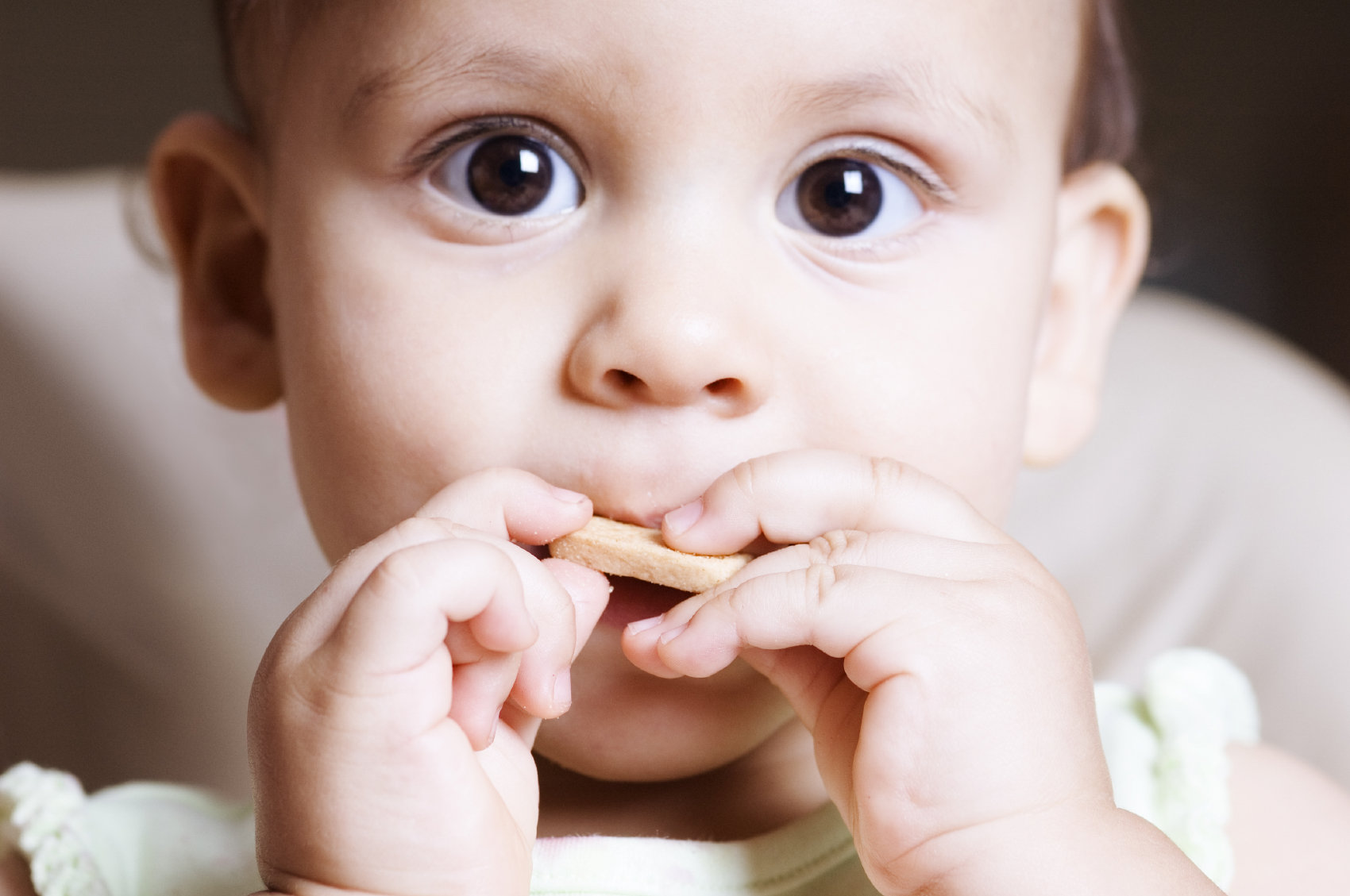 10 Simple, Healthy Finger Foods for Baby | CafeMom.com