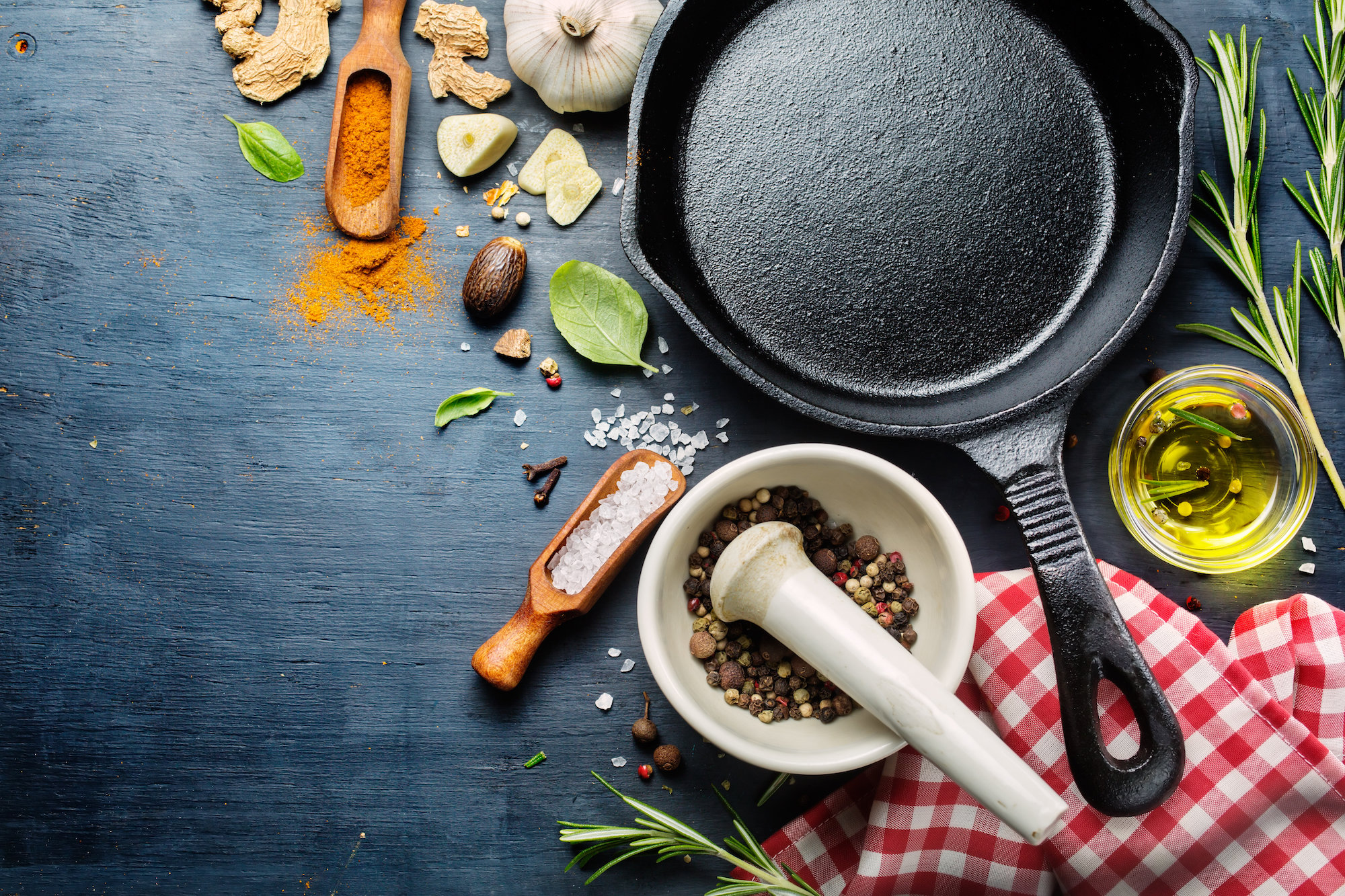 Cast Iron Skillet Care in 3 Easy Steps – Fourneau