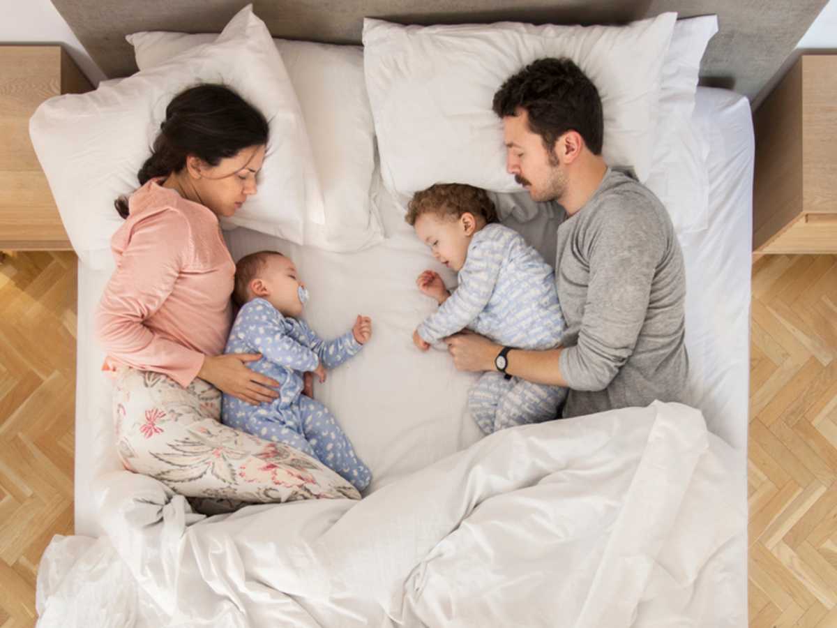 Co sleeping with one year old sale