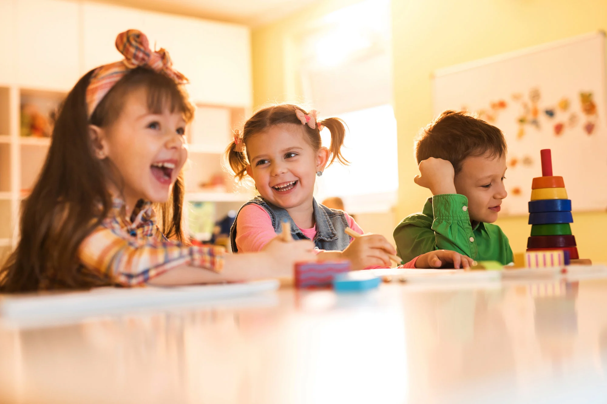 little kids in classroom