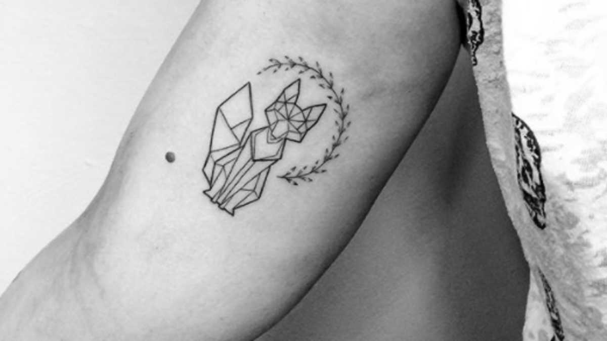 50 Intricate Geometric Tattoos That Are Breathtaking 