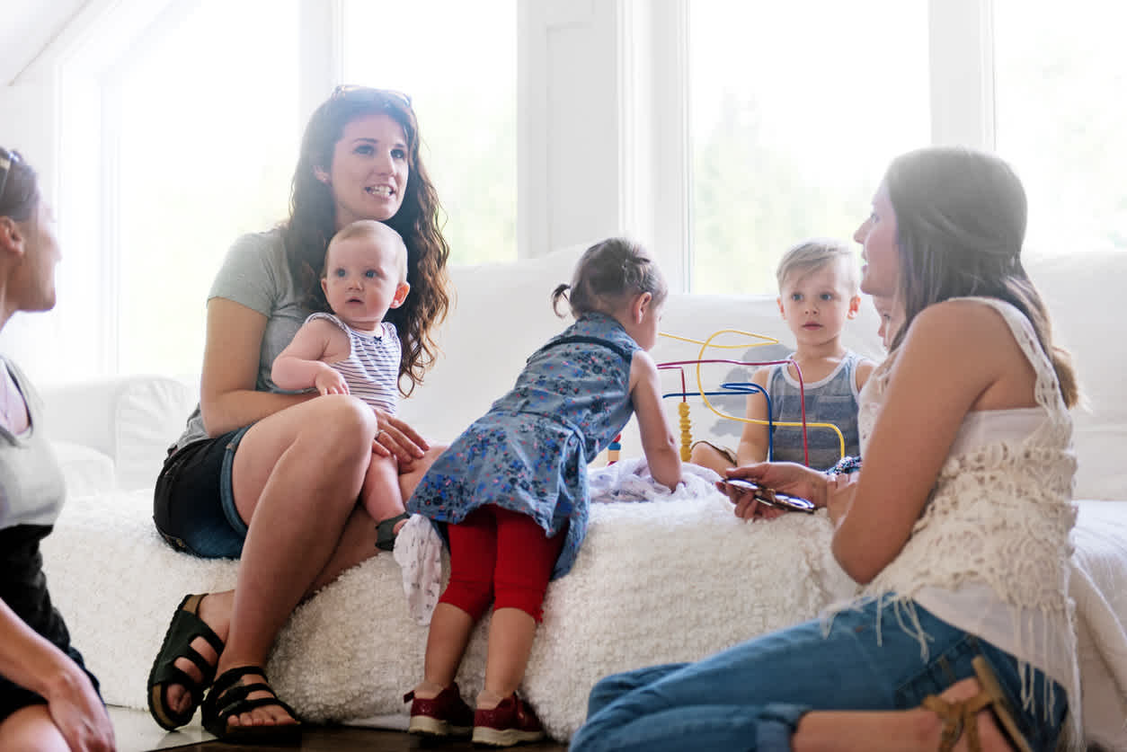18 Brutally Honest Thoughts Moms Had On A Playdate Cafemom 18 Brutally Honest Thoughts Moms Had On A Playdate Cafemom