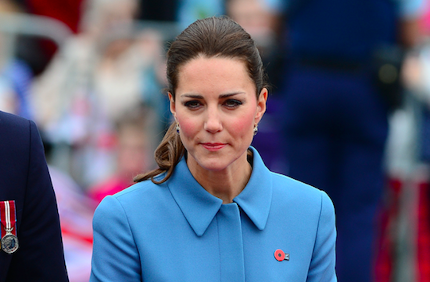 Kate Middleton UNSIGNED 6" x 4" photo Duchess of Cambridge 577 Catherine 