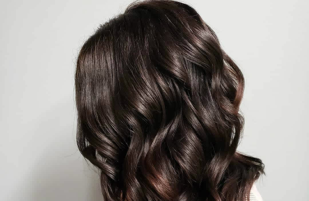 chocolate brown hair color with lowlights