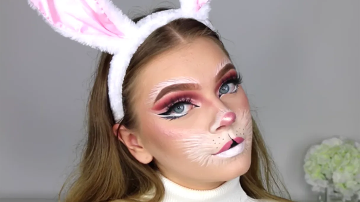 20 Animal-Inspired Halloween Makeup Looks | CafeMom.com