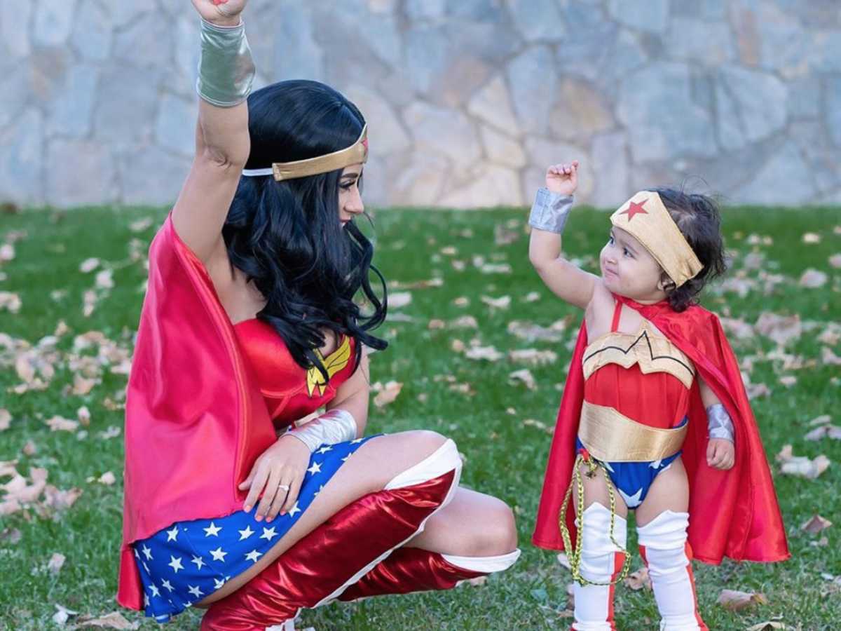Wonder woman baby online costume