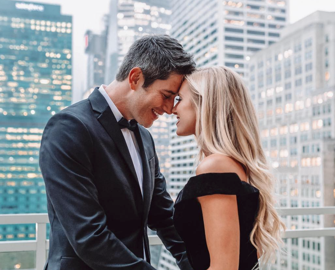 Arie Luyendyk Jr. & Lauren Burnham Marry in Hawaii