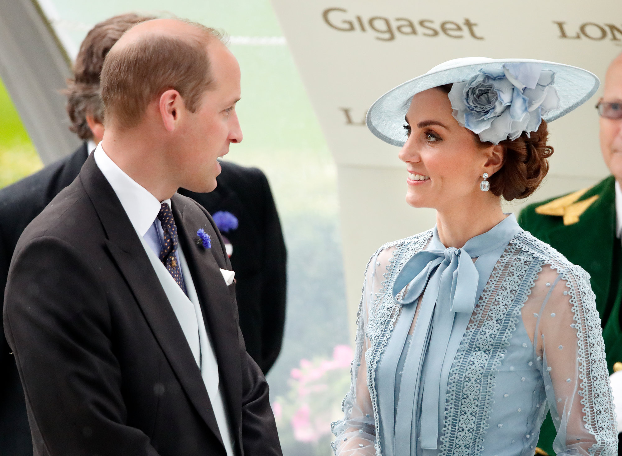 Kate middleton archie christening cheap dress