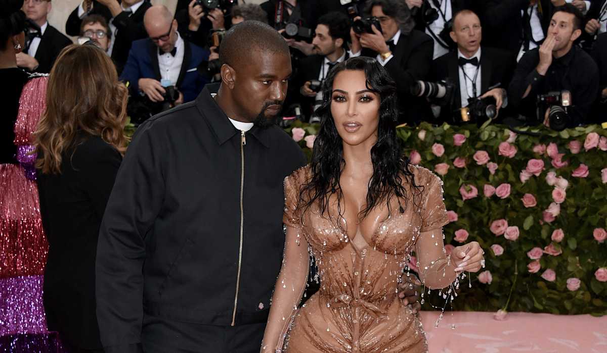 Kim Kardashian Reveals The Truth About Met Gala Dress Cafemom Com Kim Kardashian Reveals The Truth About Met Gala Dress Cafemom Com