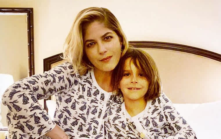 Selma Blair Called Out For Bathtub Photo With Her Son