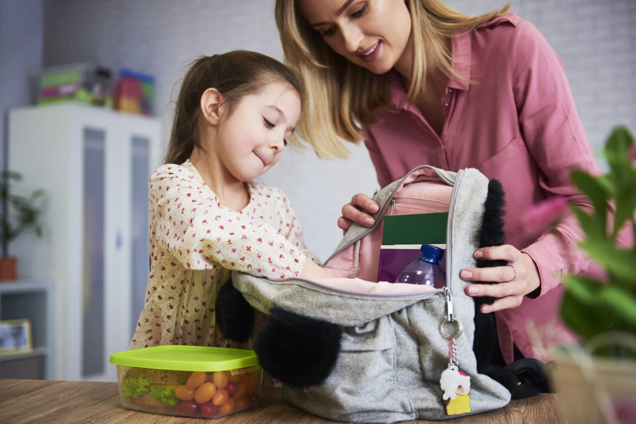 Healthy Lunchbox Snacks That Take Zero Time For Back-to-School