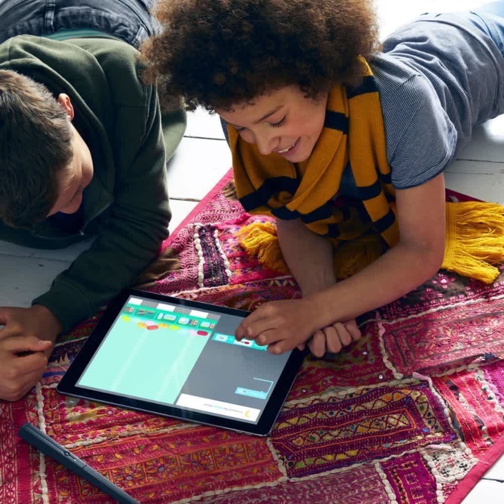 20 Toys That Introduce Kids To Computer Science | CafeMom.com