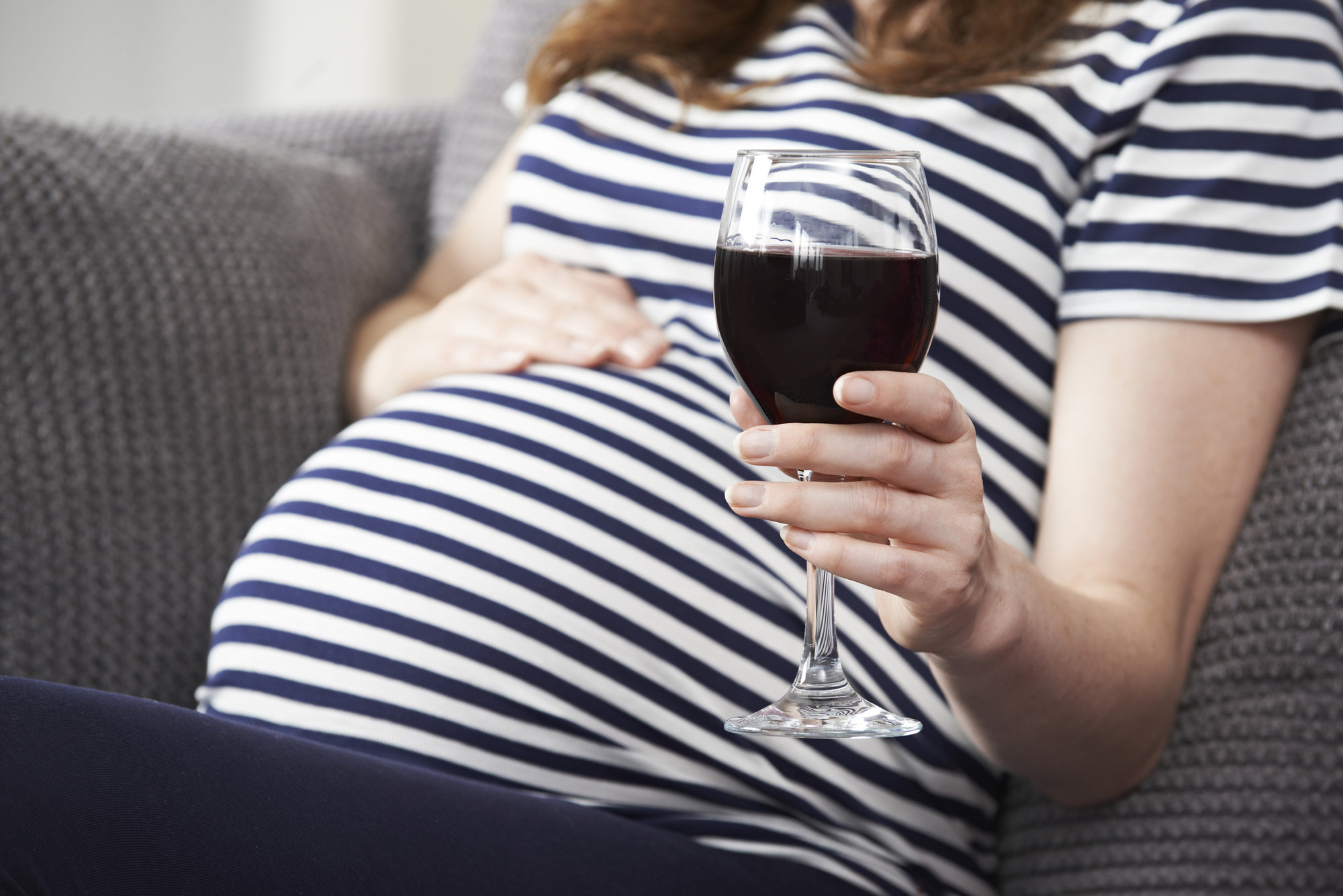 Pregnant Mom Begs Husband To Buy Alcohol, But He Refuses
