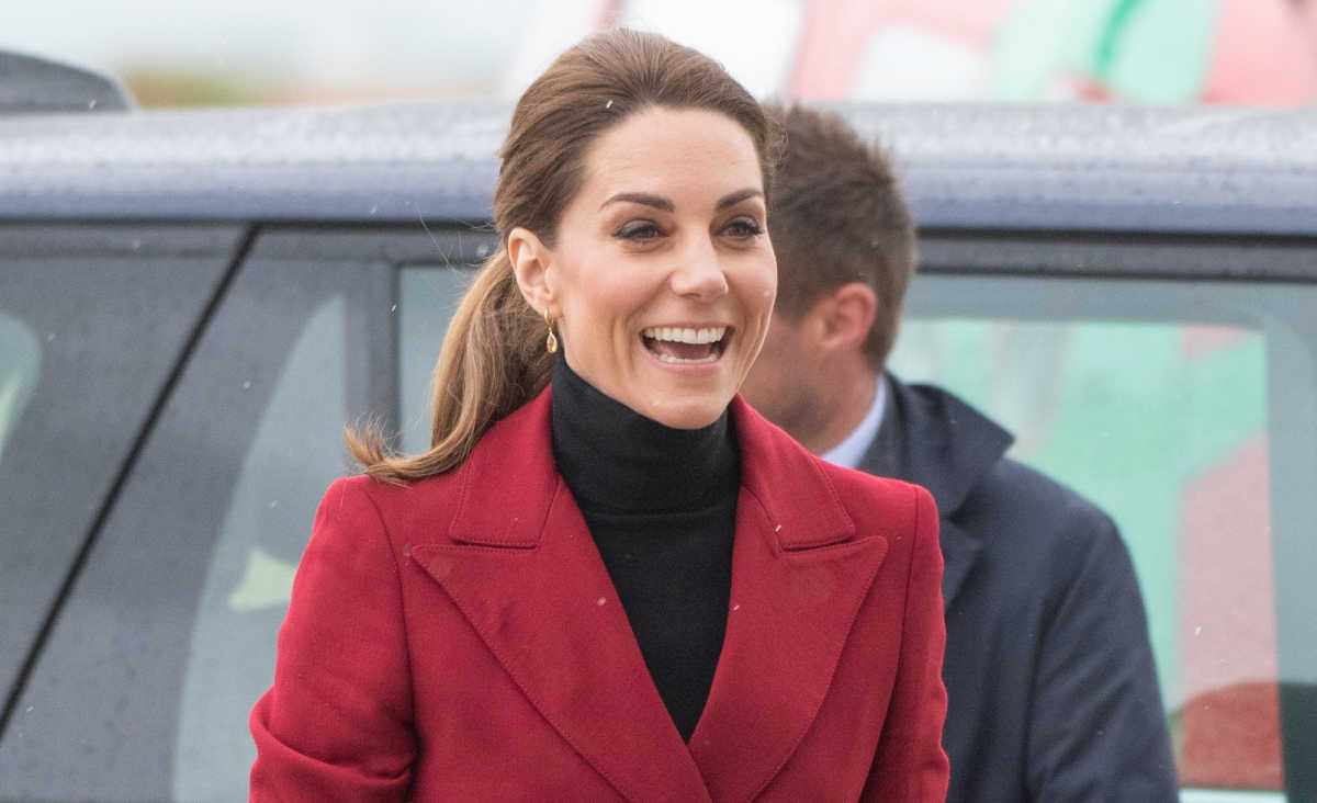 20 Handbags Kate Middleton Owned Before She Became a Royal - Dress