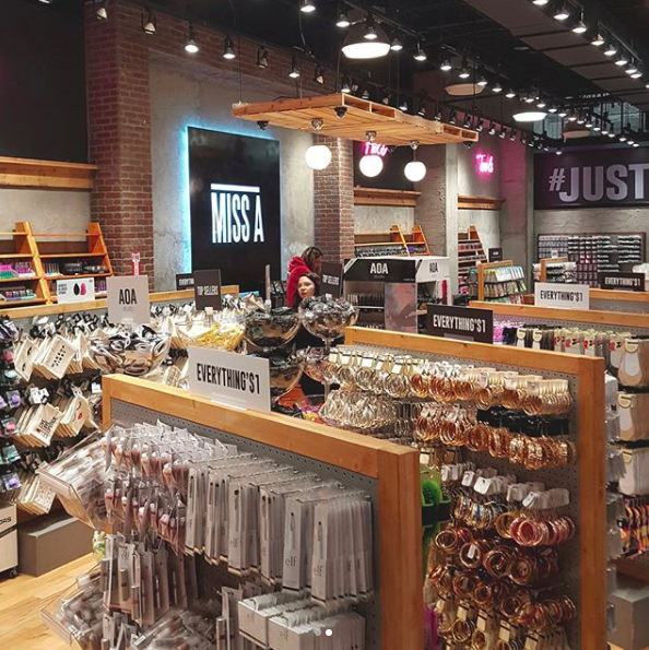 I tried a full face of 1 makeup from Miss A