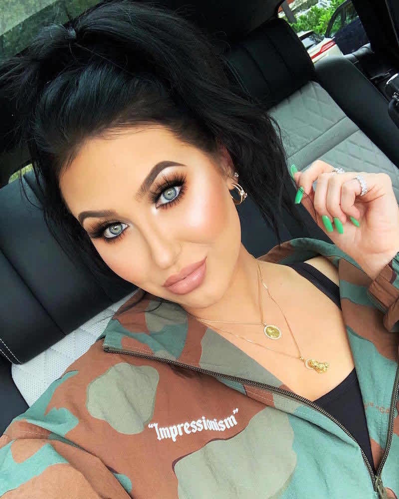 Did Jaclyn Hill Steal Her Lipstick Packaging From A Fan?