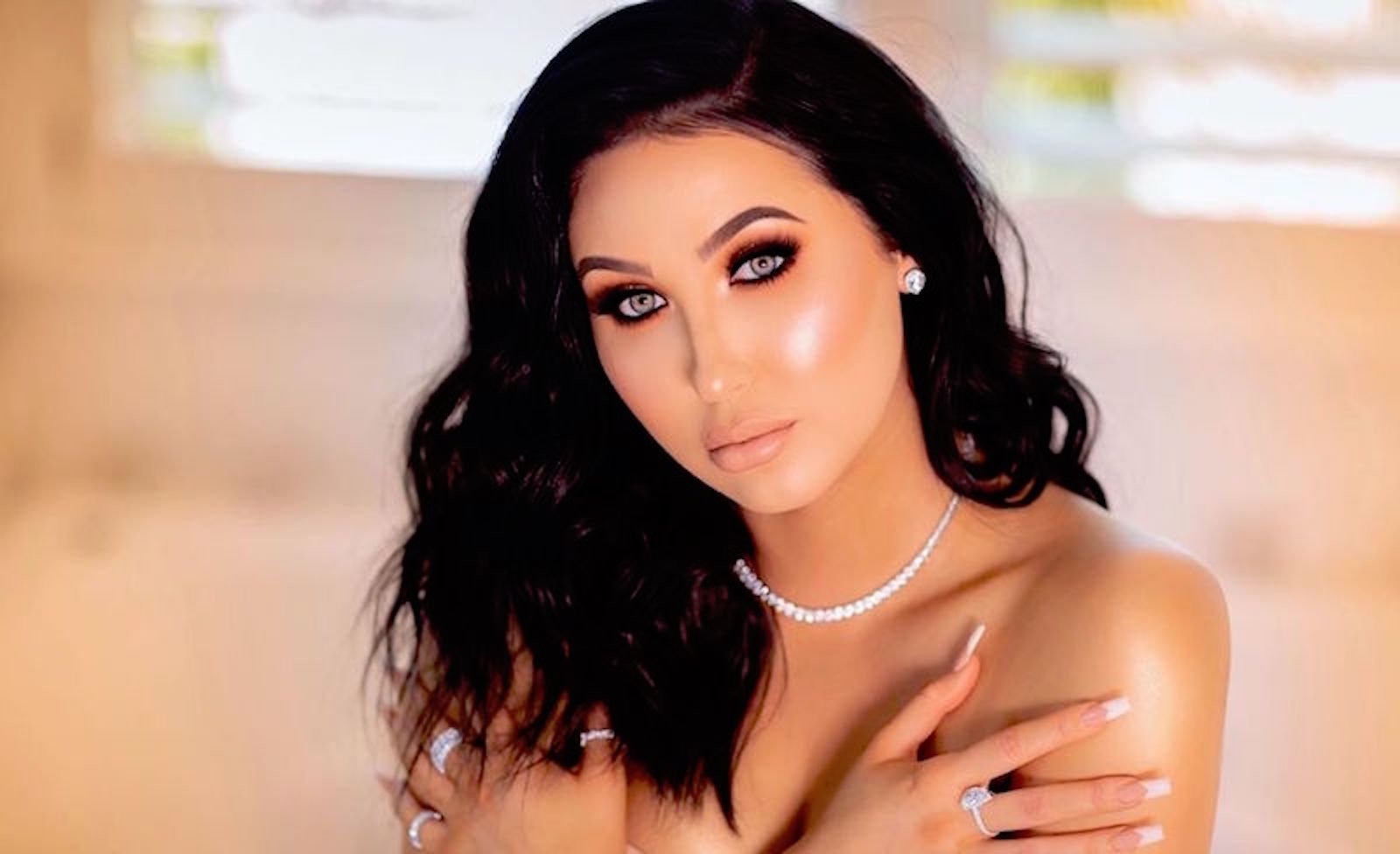 Jaclyn Hill S Mom Updated Fans After She Deleted Her Social Media   Featured Img Of Post Rv 15847 