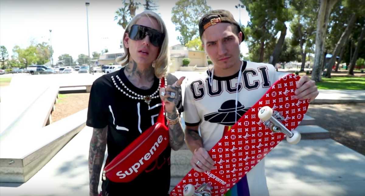 Jeffree Star broke his Louis Vuitton x Supreme skateboard