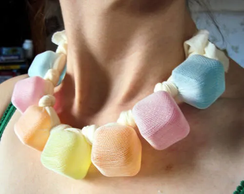3. Make an ice cube necklace