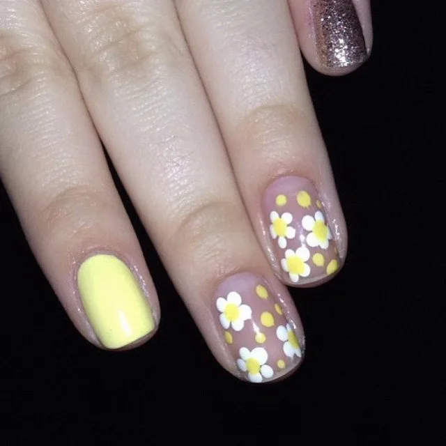 Spring Daisies