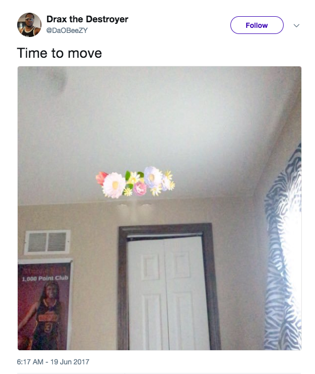 This Dude May Have Actually Caught A Ghost On Snapchat Cafemom Com