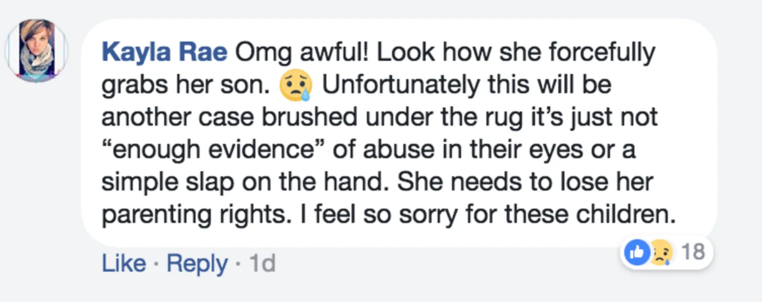 Others pointed to the way she hoisted her son out of the car as proof of "abuse."