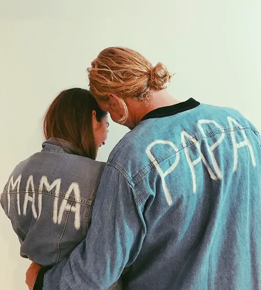 Mama + Papa.