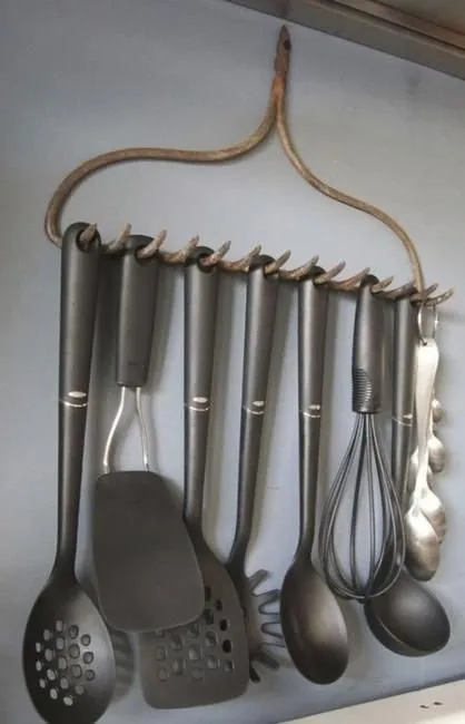 Rake Holder for Utensils