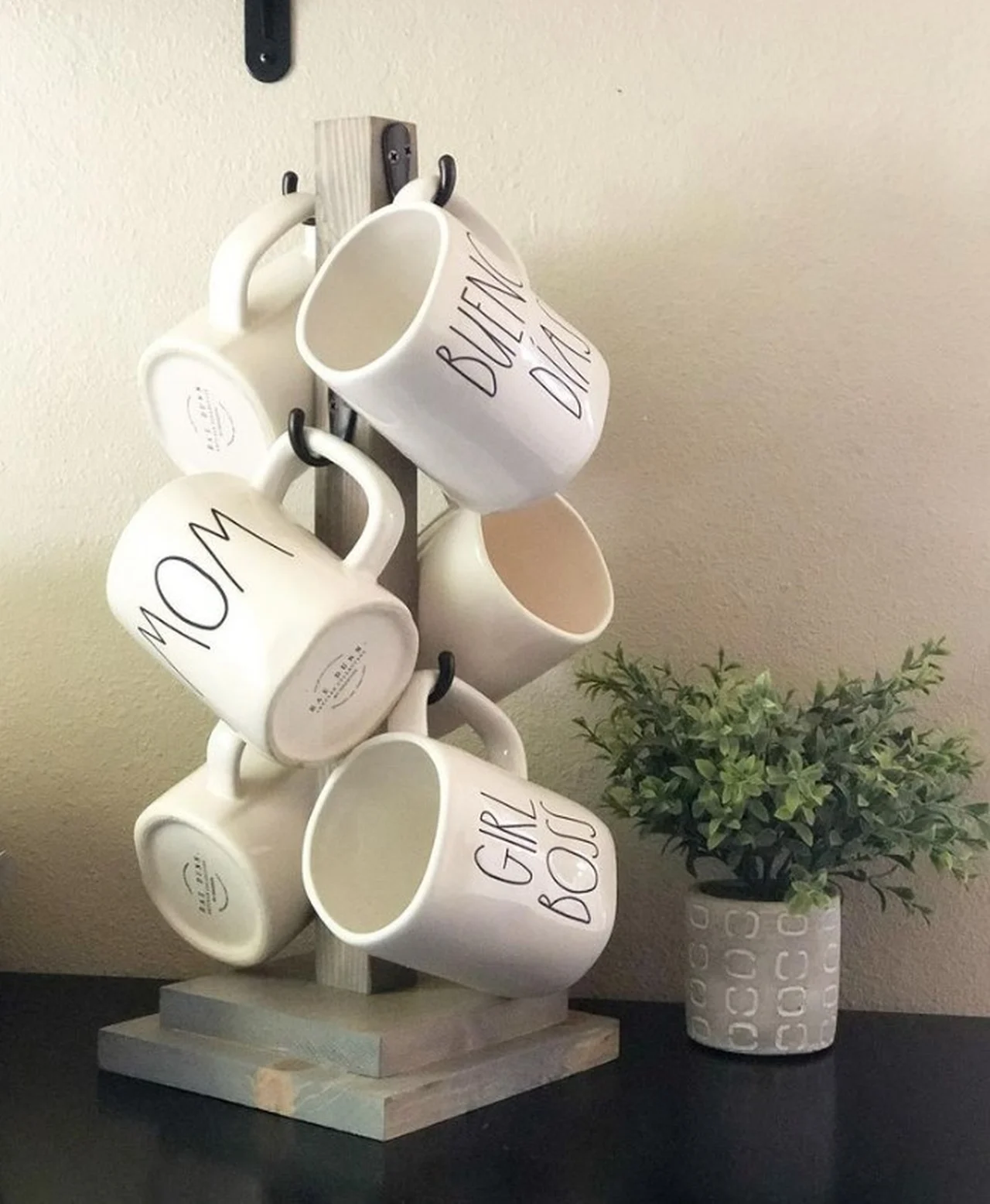 Mug Tree