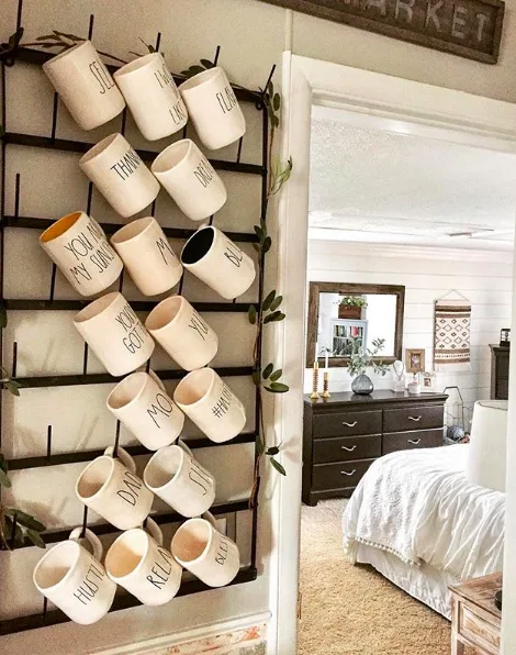 Wall Rack for Mugs