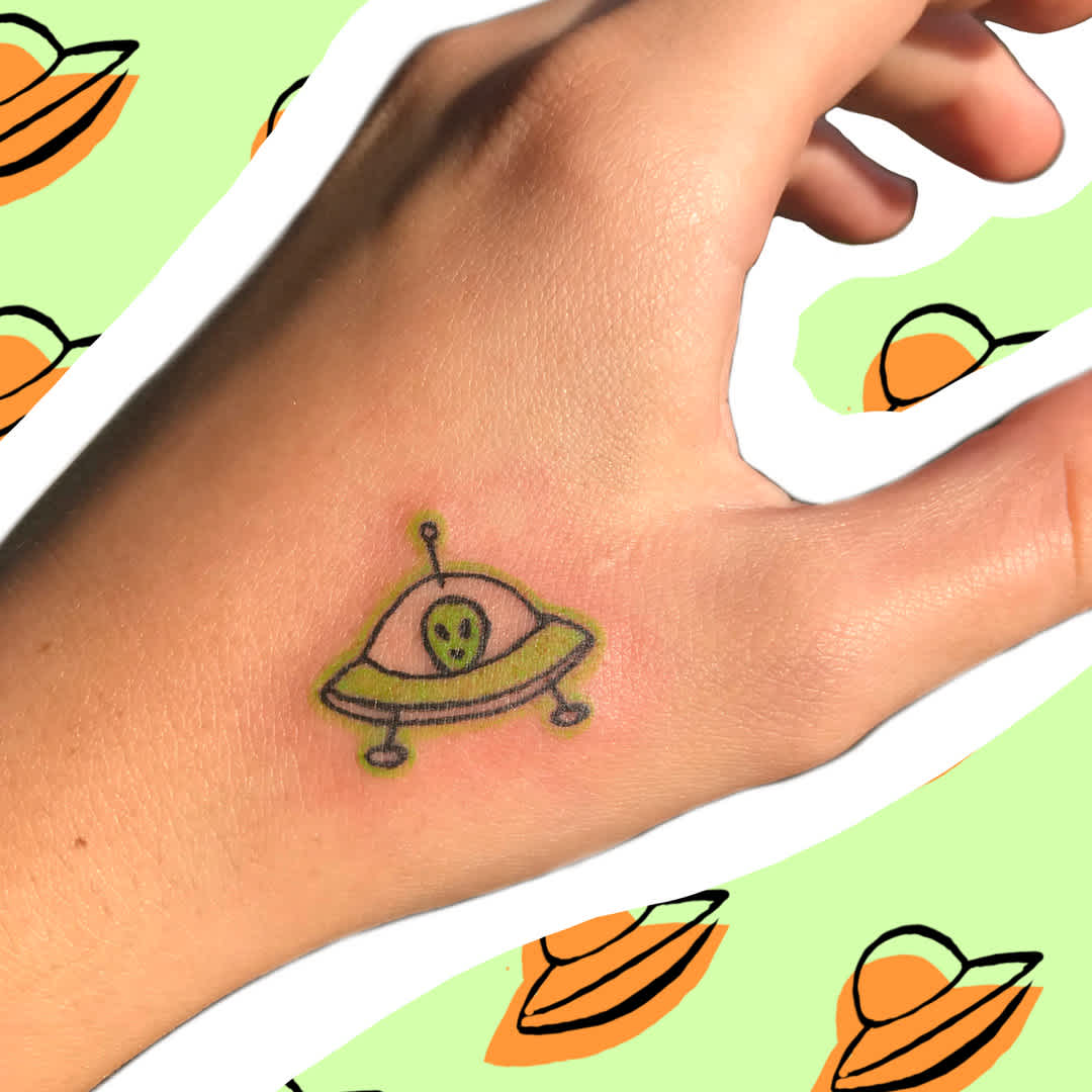 Tatuaje De Mano Alienígena Tatuaje De Mano Alienígena