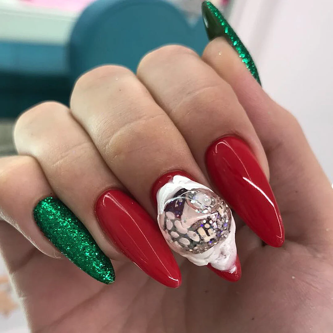 Snow Globe Nails