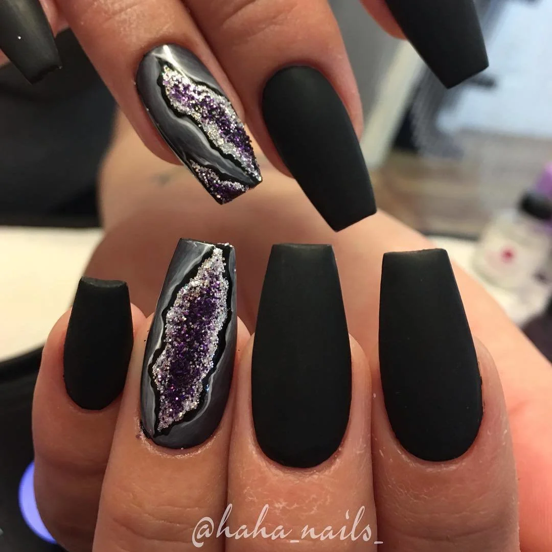 Geode Nails