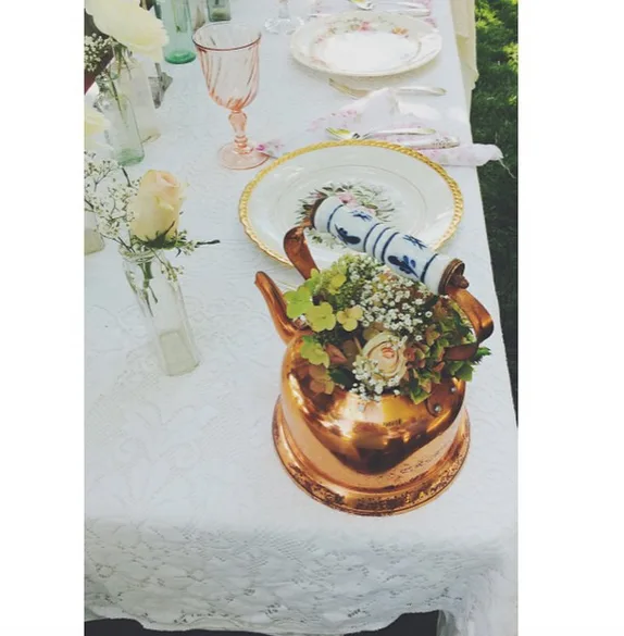 Outside-the-Box Place Settings