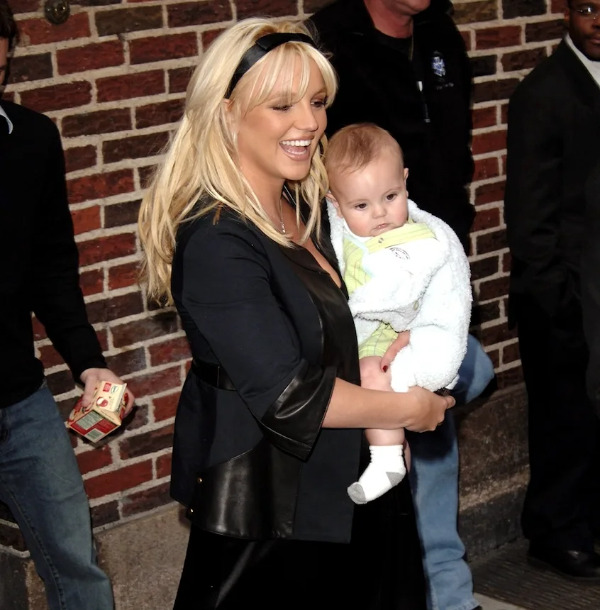 2006: Driving With Sean Preston on Her Lap
