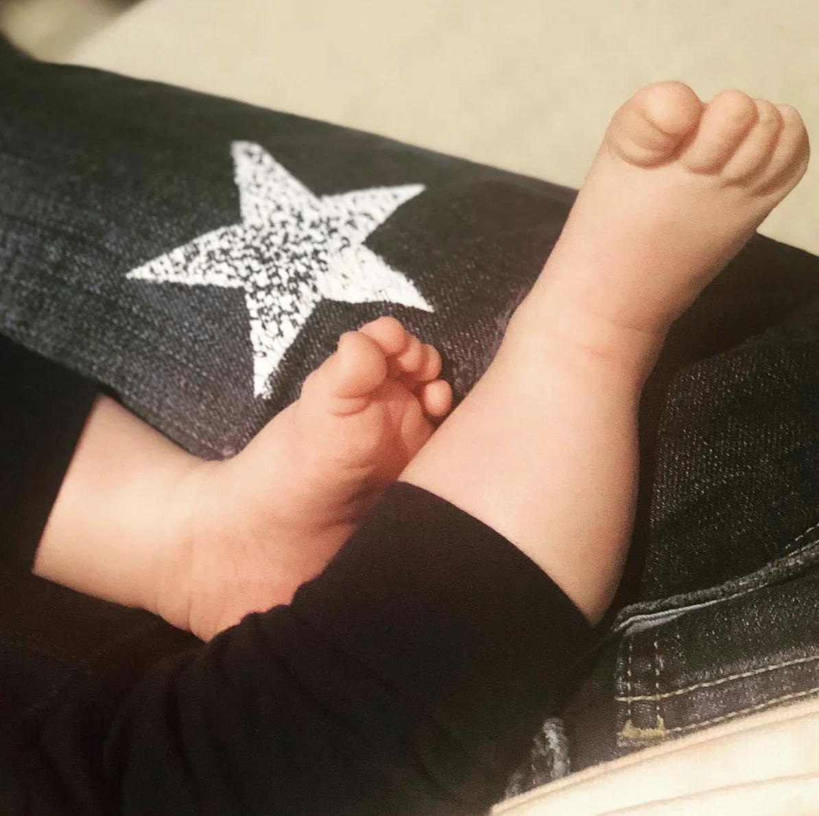 The mom of two shared a photo of Jacob's tiny baby feet, and we can't get over how adorably squishy they are!