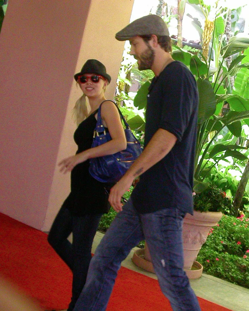 December 2010: Ryan Gets Divorced