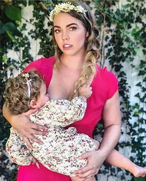 The lactation consultant says that she reached a breaking point after working with clients who were worn down from all the scrutiny.