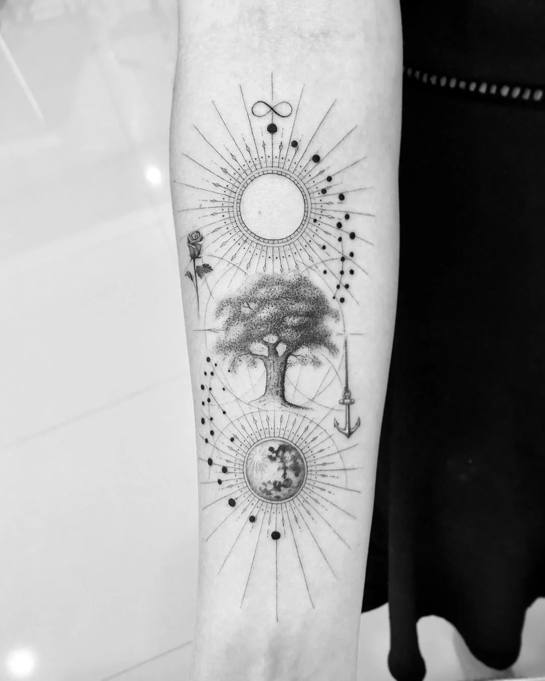 A Tree at the Center of the Universe