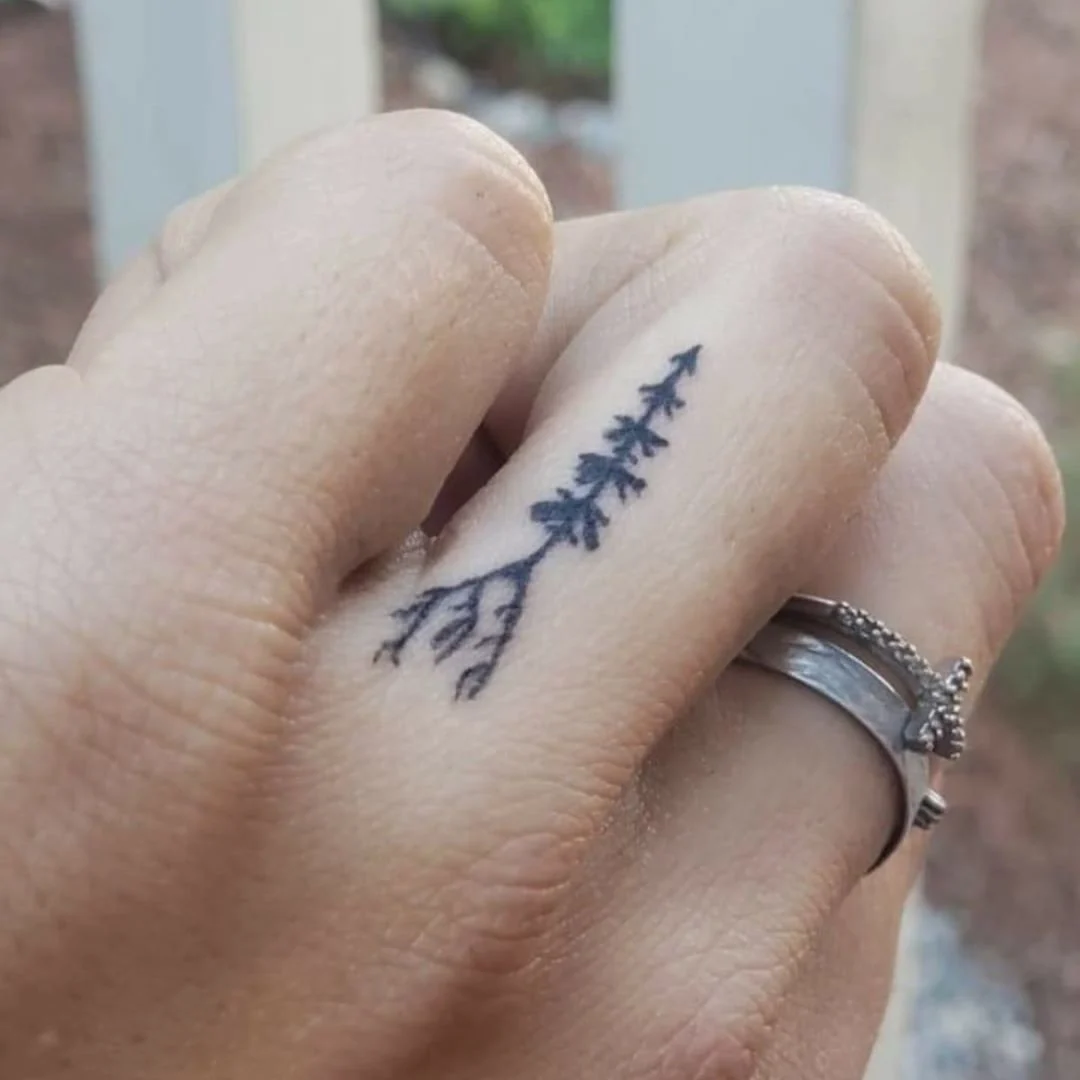 A Tree in Hand