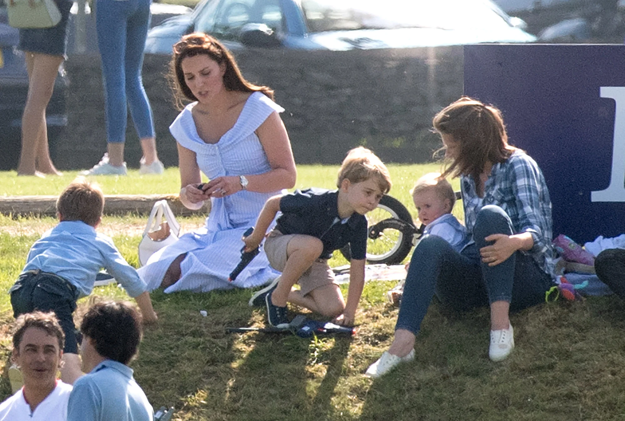 In addition to giving us a peek into the prince's cooking skills, Kate also shared some of her kids' favorite foods.