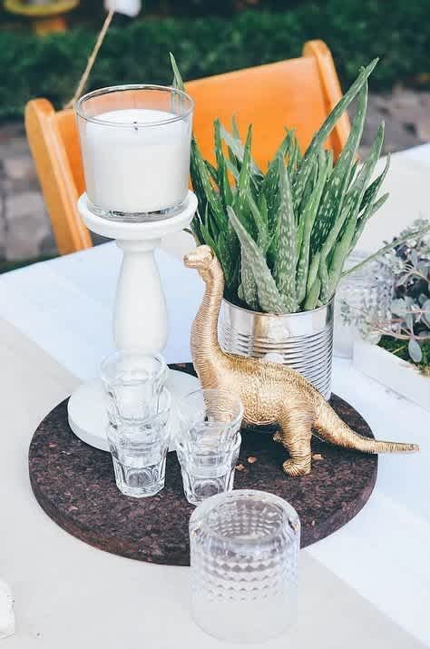 Dinosaur Goes Gold Centerpiece Dinosaur Goes Gold Centerpiece