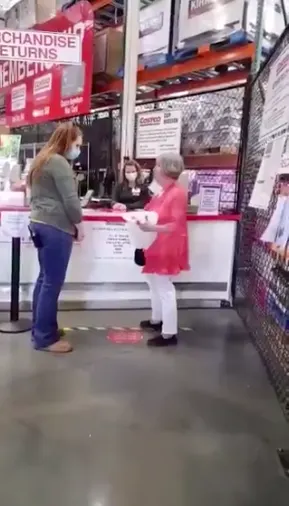 The whole thing was captured in a video that has since gone viral.