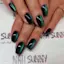 dark cat eye nails-placeholder