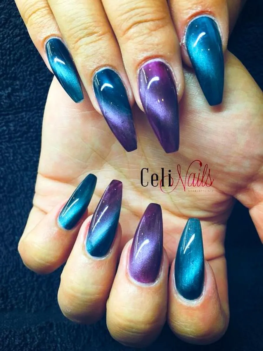 blue cat eye nails