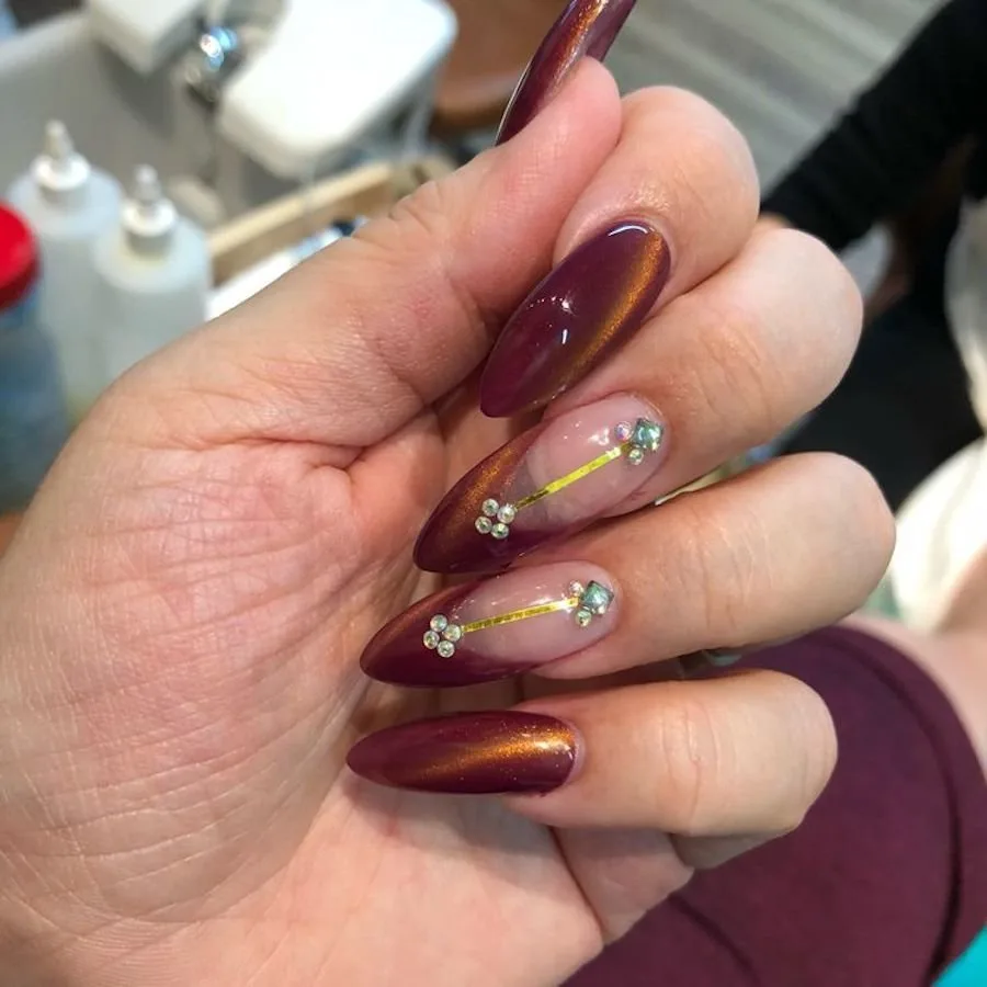cat eye nail tricks
