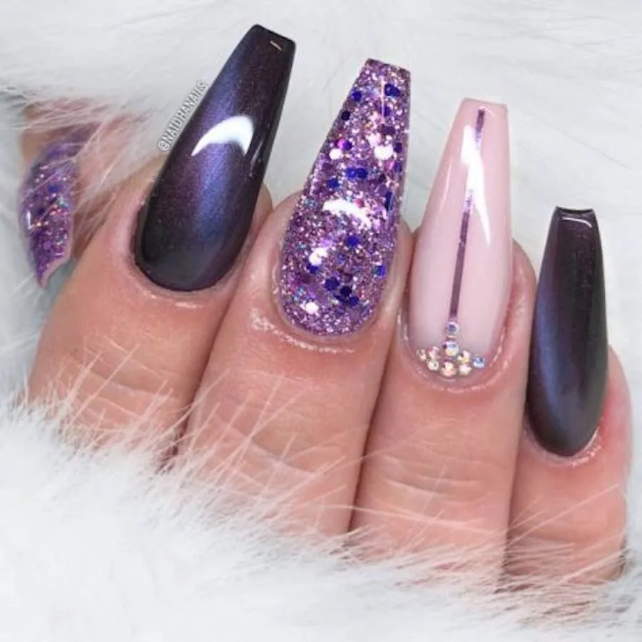 cat eye coffin nails