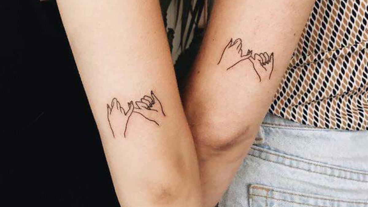 Sister tattoo, tattoo ideas, friend tattoo, matching tattoo. | Tattoos for  daughters, Matching tattoo, Matching tattoos